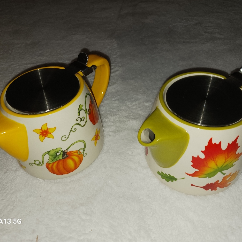 Temp-tations Harvest Teapots